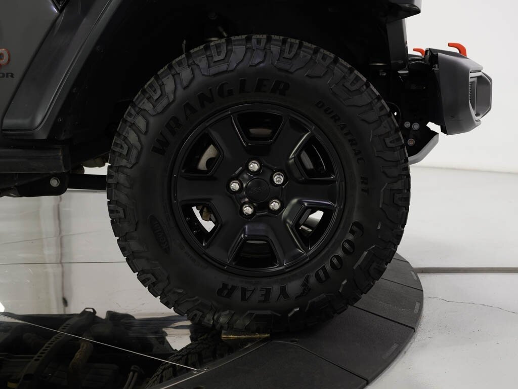 2020 Jeep Gladiator Mojave Leather Trimmed Bucket Seats Premium LED   - Photo 43 - Sarasota, FL 34243