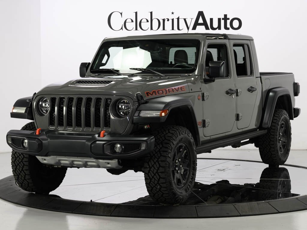 2020 Jeep Gladiator Mojave Leather Trimmed Bucket Seats Premium LED   - Photo 5 - Sarasota, FL 34243