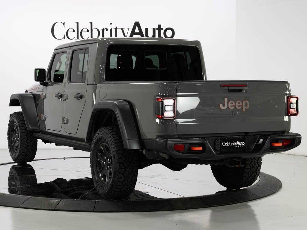2020 Jeep Gladiator Mojave Leather Trimmed Bucket Seats Premium LED   - Photo 10 - Sarasota, FL 34243