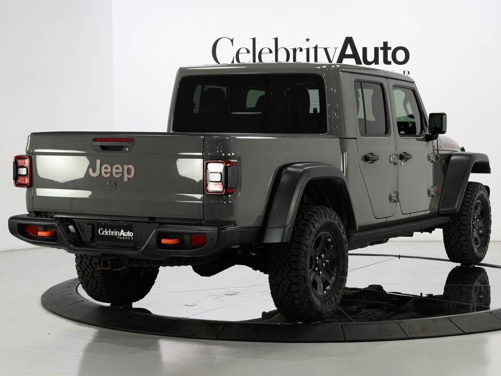 2020 Jeep Gladiator Mojave Leather Trimmed Bucket Seats Premium LED   - Photo 14 - Sarasota, FL 34243
