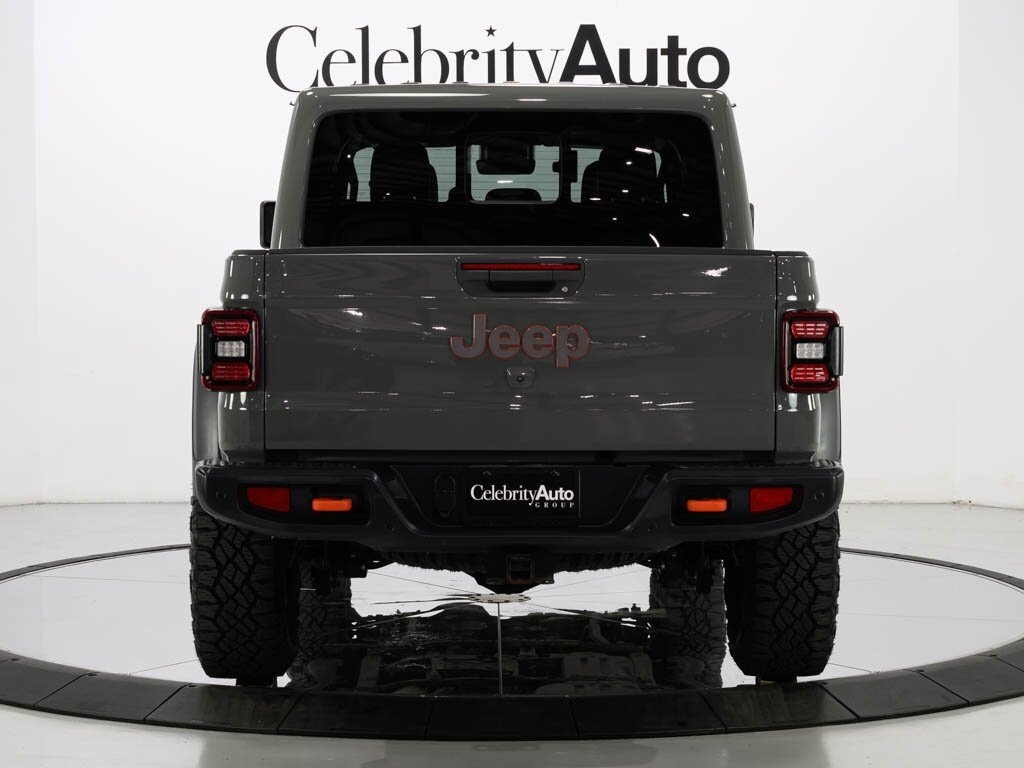 2020 Jeep Gladiator Mojave Leather Trimmed Bucket Seats Premium LED   - Photo 12 - Sarasota, FL 34243