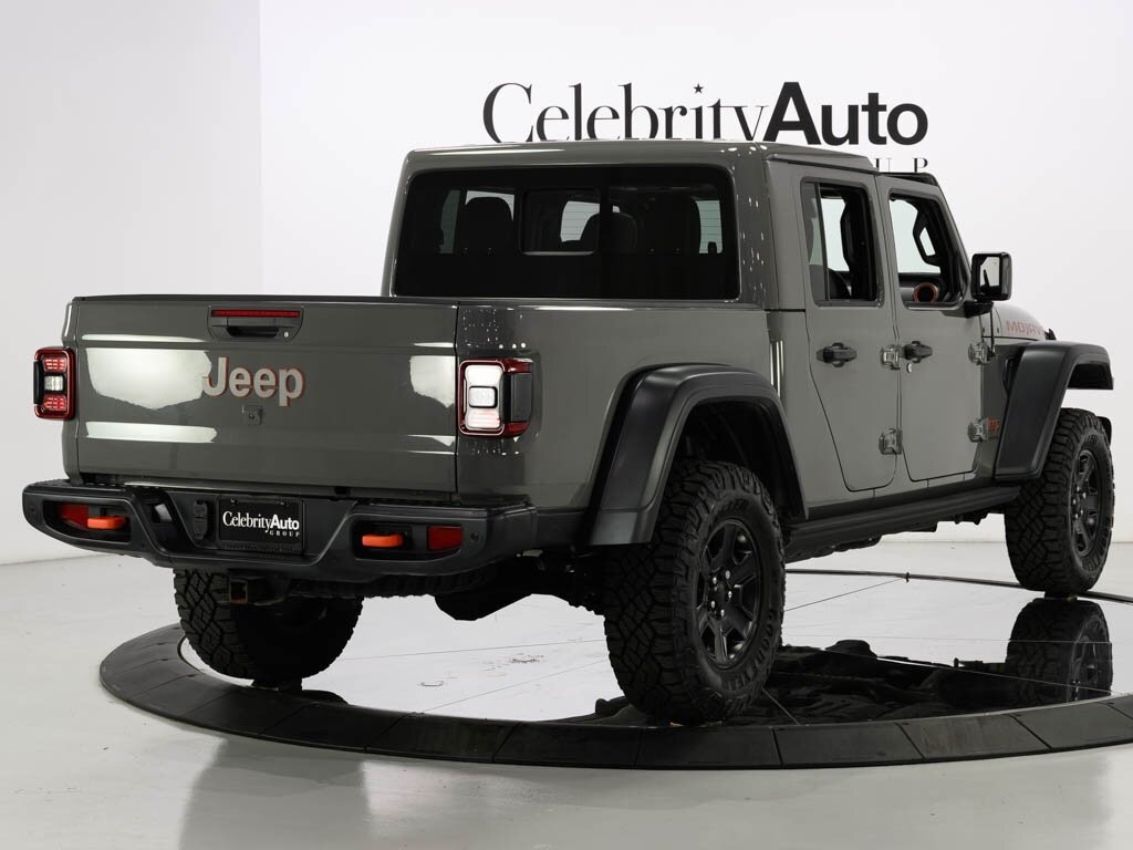 2020 Jeep Gladiator Mojave Leather Trimmed Bucket Seats Premium LED   - Photo 13 - Sarasota, FL 34243