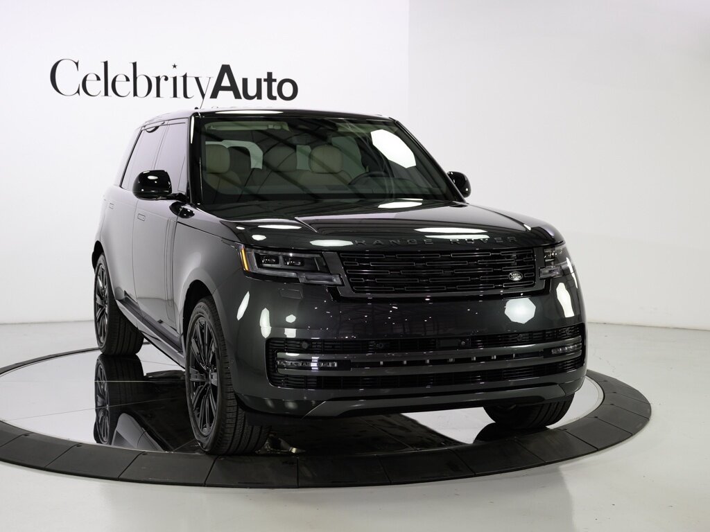 2025 Land Rover Range Rover P400 SE LWB 7 Passenger 22 " Gloss Black Wheels - Photo 19 - Sarasota, FL 34243
