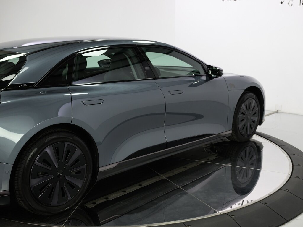 2025 Lucid Air Touring $88K MSRP Dream Drive Pro Convenience & Comfort Pk - Photo 26 - Sarasota, FL 34243