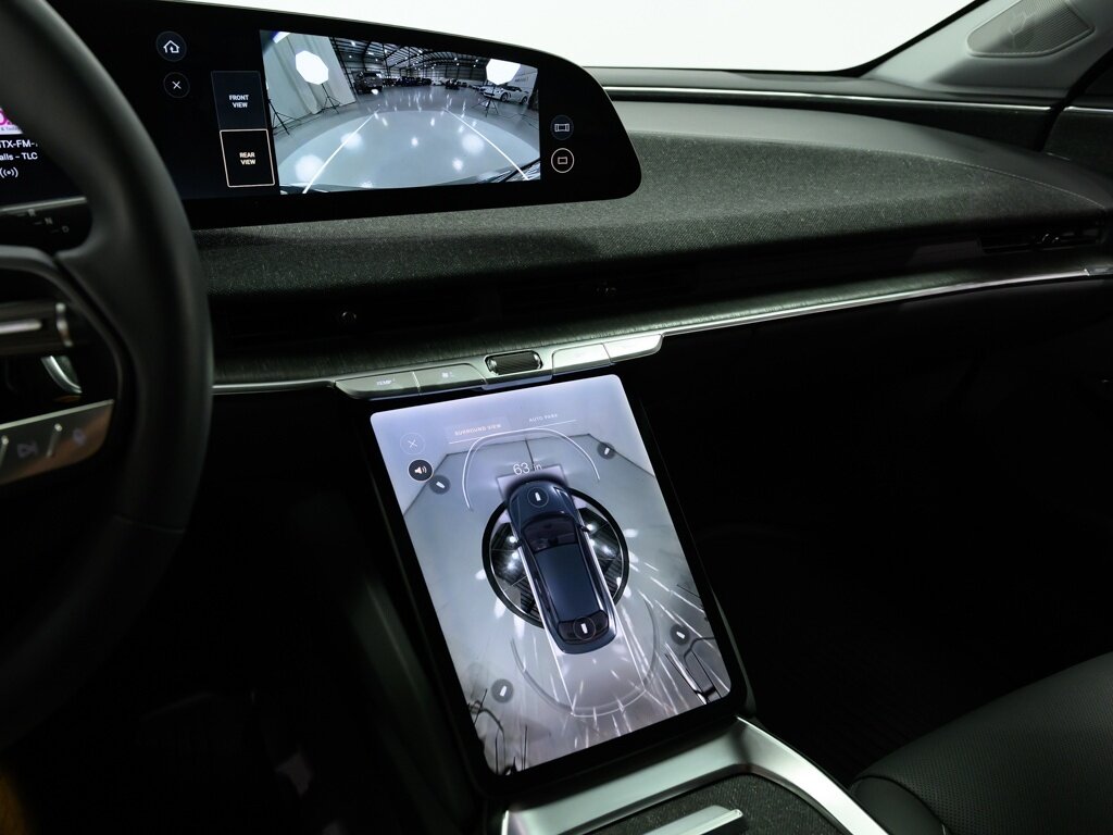 2025 Lucid Air Touring $88K MSRP Dream Drive Pro Convenience & Comfort Pk - Photo 51 - Sarasota, FL 34243