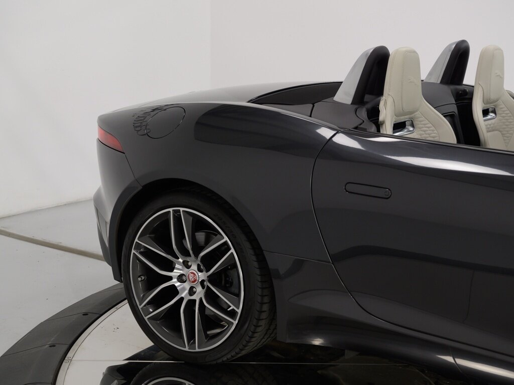 2021 Jaguar F-Type Conv P300 $80K MSRP Interior Luxury Pack   - Photo 37 - Sarasota, FL 34243