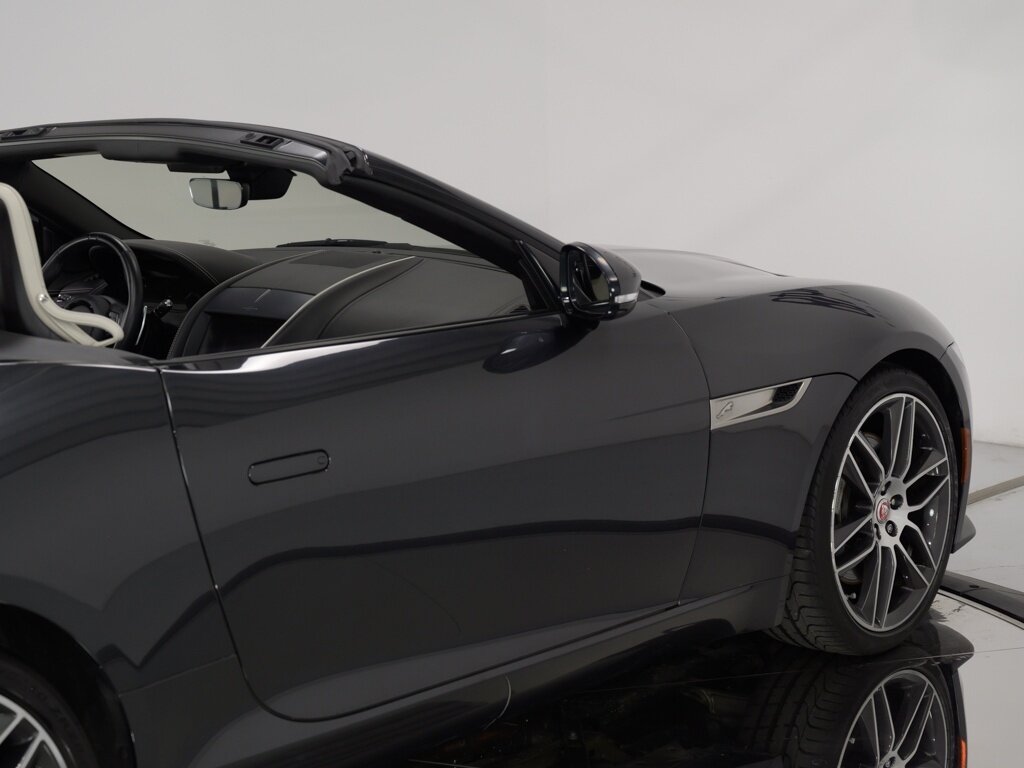 2021 Jaguar F-Type Conv P300 $80K MSRP Interior Luxury Pack   - Photo 35 - Sarasota, FL 34243