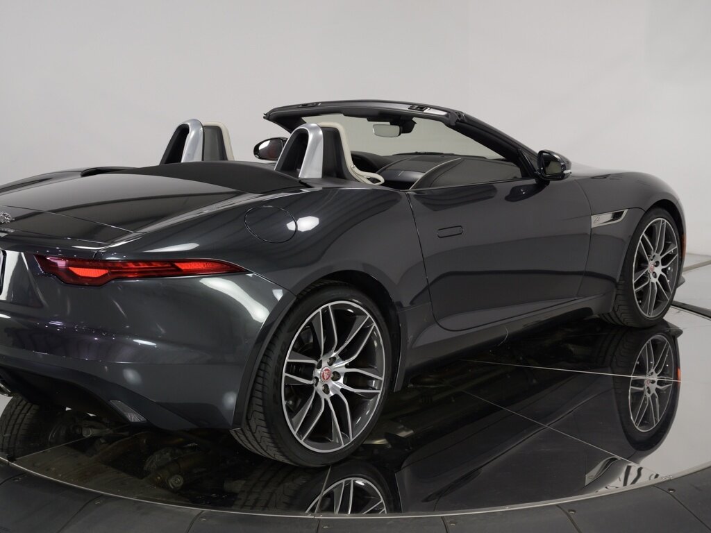 2021 Jaguar F-Type Conv P300 $80K MSRP Interior Luxury Pack   - Photo 30 - Sarasota, FL 34243