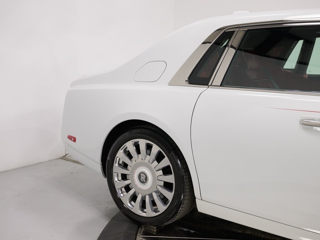 2021 Rolls-Royce Phantom $536K MSRP Shooting Star Headliner   - Photo 28 - Sarasota, FL 34243