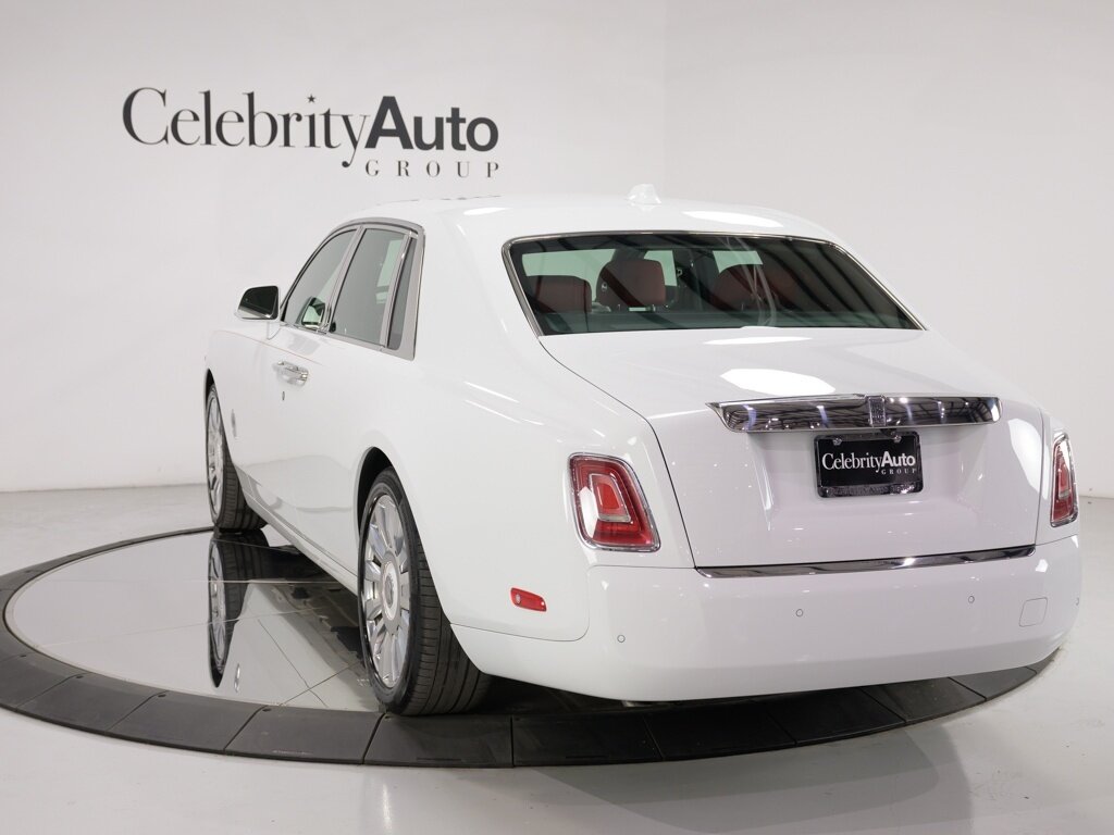 2021 Rolls-Royce Phantom $536K MSRP Shooting Star Headliner   - Photo 31 - Sarasota, FL 34243