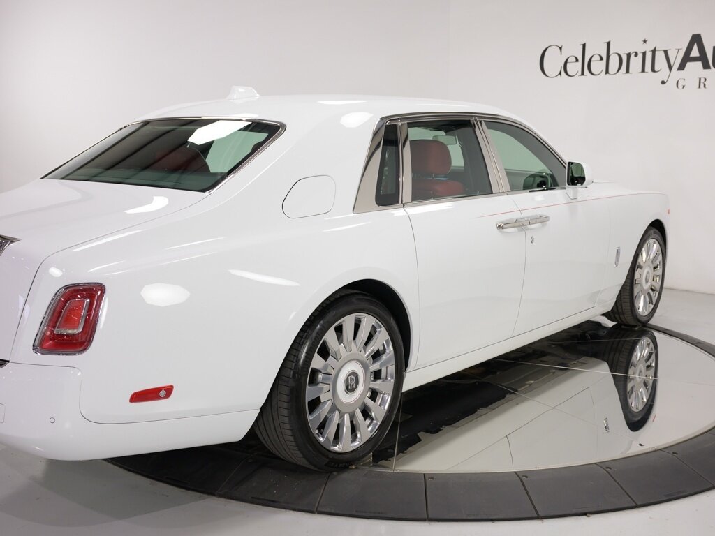 2021 Rolls-Royce Phantom $536K MSRP Shooting Star Headliner   - Photo 21 - Sarasota, FL 34243