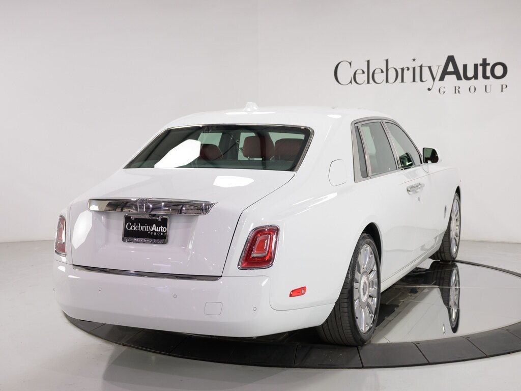 2021 Rolls-Royce Phantom $536K MSRP Shooting Star Headliner   - Photo 30 - Sarasota, FL 34243