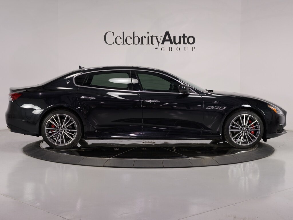 2022 Maserati Quattroporte GT $117K MSRP Executive Pkg Red Brake Calipers   - Photo 8 - Sarasota, FL 34243