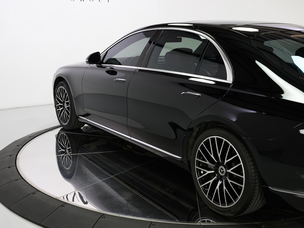 2023 Mercedes-Benz S580 4MATIC $135K Warmth and Comfort Pkg - Photo 25 - Sarasota, FL 34243