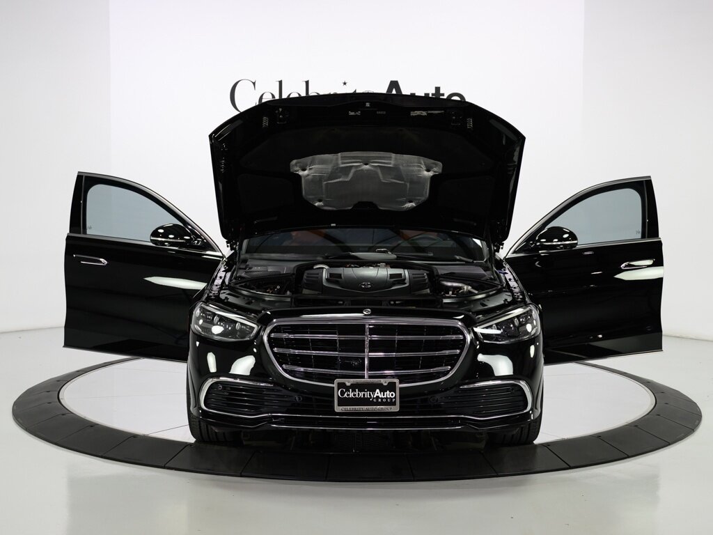 2023 Mercedes-Benz S580 4MATIC $135K Warmth and Comfort Pkg - Photo 63 - Sarasota, FL 34243