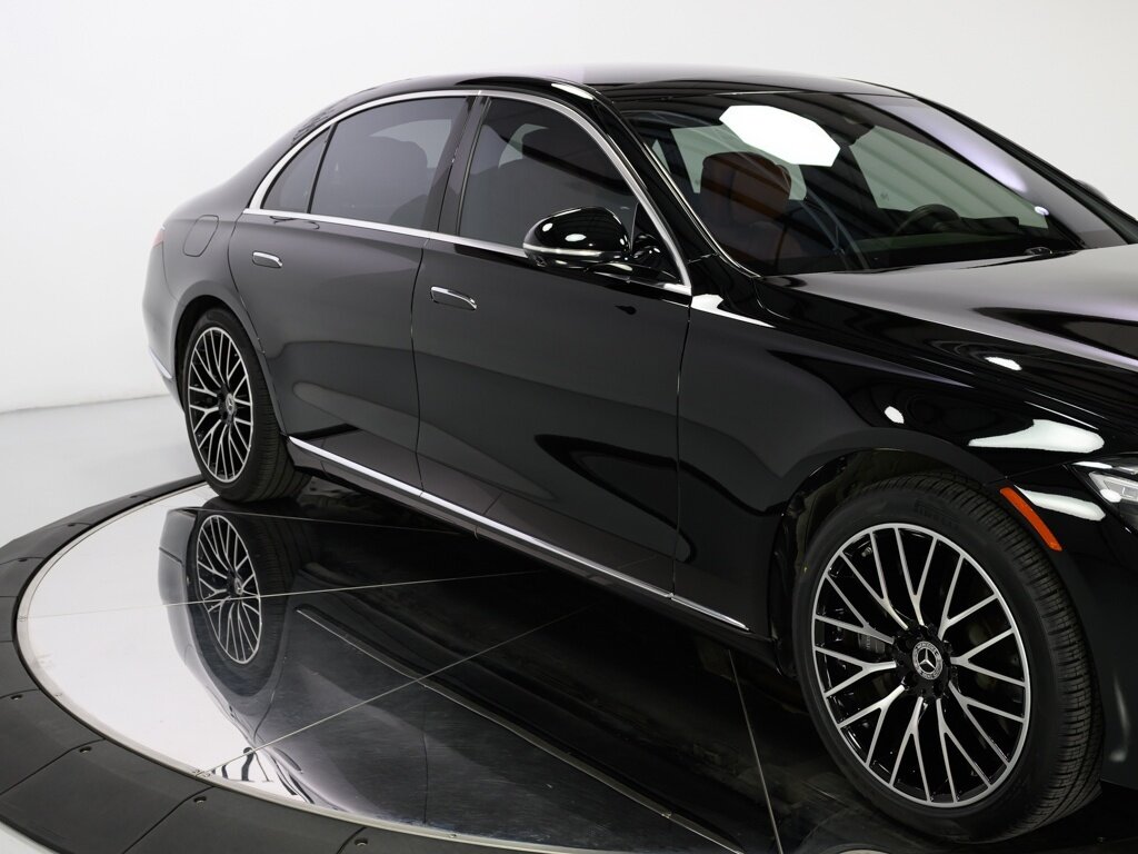 2023 Mercedes-Benz S580 4MATIC $135K Warmth and Comfort Pkg - Photo 13 - Sarasota, FL 34243