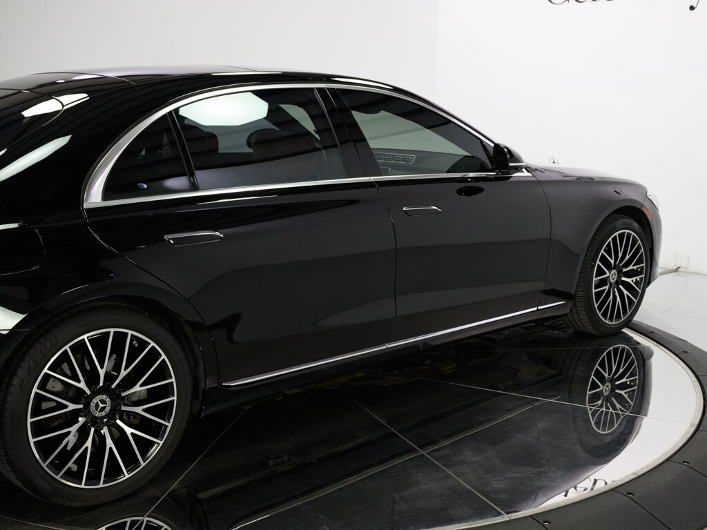 2023 Mercedes-Benz S580 4MATIC $135K Warmth and Comfort Pkg - Photo 24 - Sarasota, FL 34243