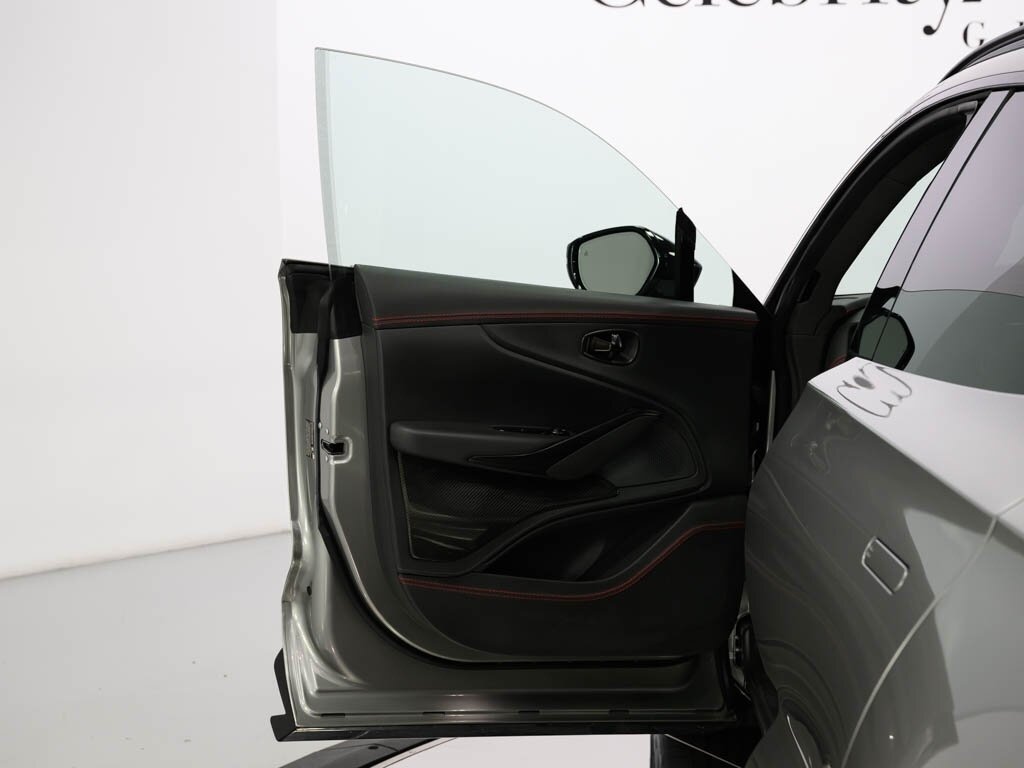 2023 Aston Martin DBX 707 $270K MSRP 23 " Satin Black Wheels   - Photo 36 - Sarasota, FL 34243