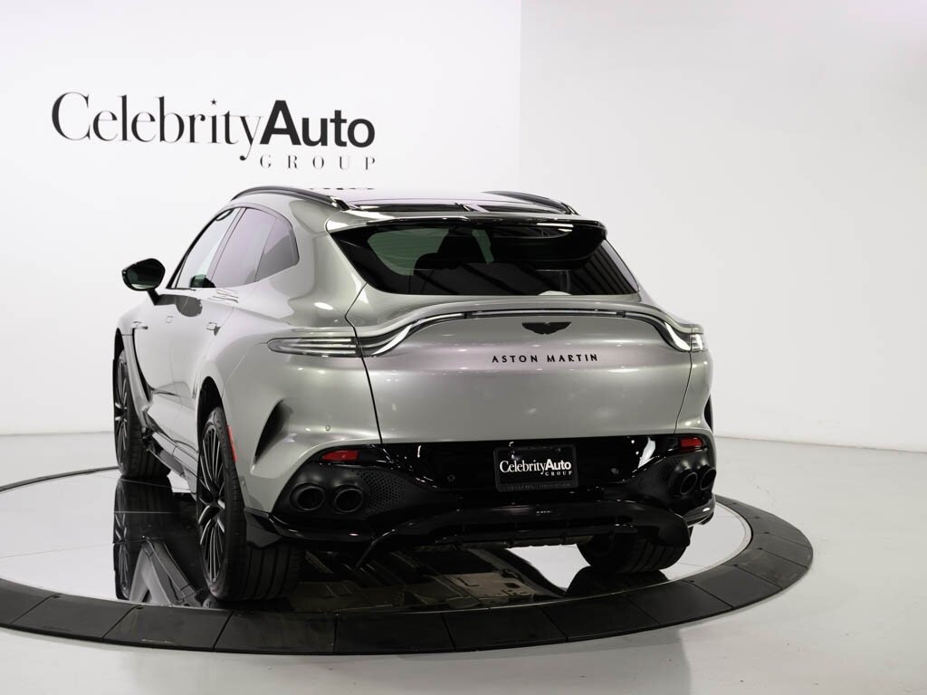 2023 Aston Martin DBX 707 $270K MSRP 23 " Satin Black Wheels   - Photo 31 - Sarasota, FL 34243