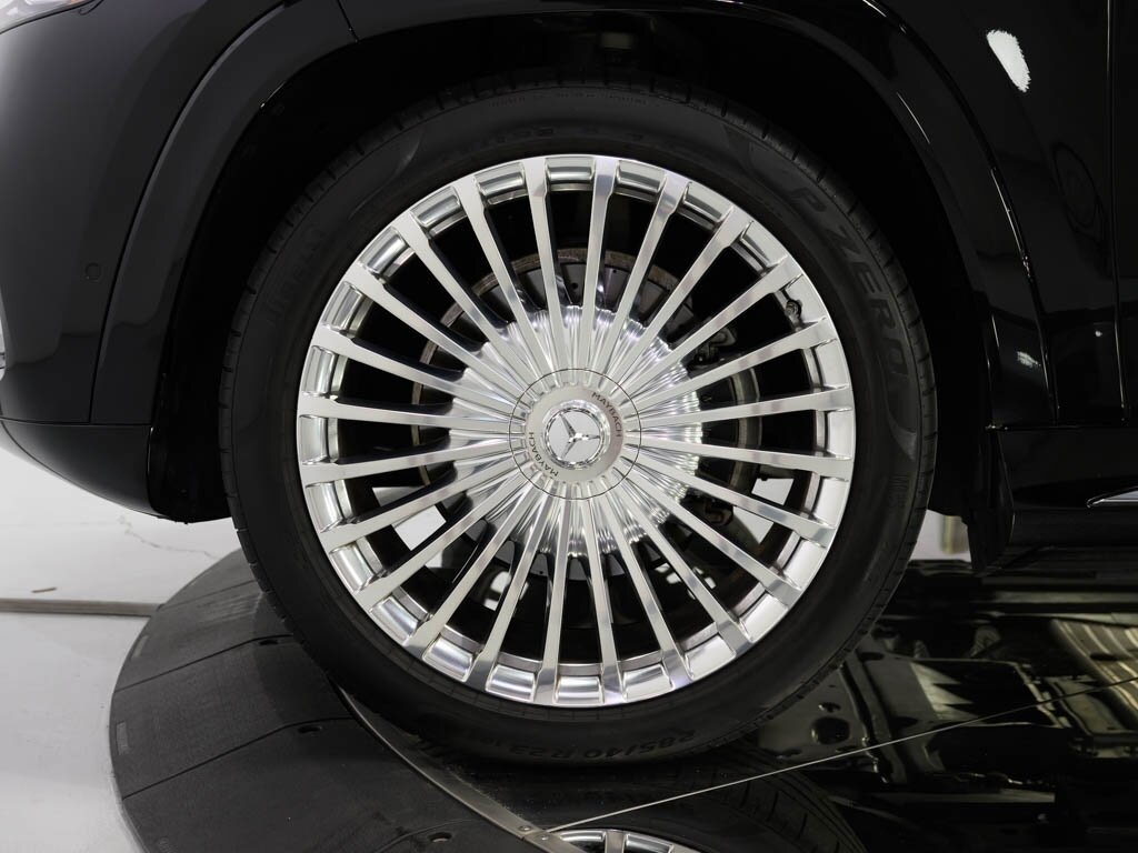 2024 Mercedes-Benz Maybach GLS600 4MATIC   - Photo 38 - Sarasota, FL 34243