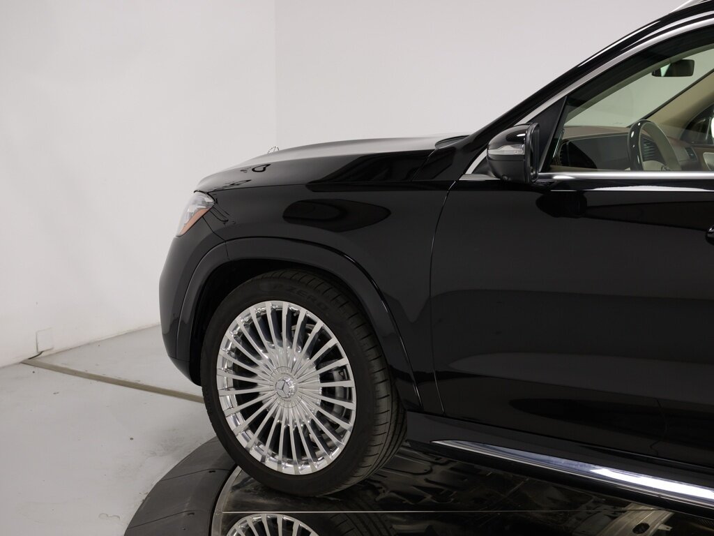 2024 Mercedes-Benz Maybach GLS600 4MATIC 23 " Maybach Forged Wheels   - Photo 18 - Sarasota, FL 34243