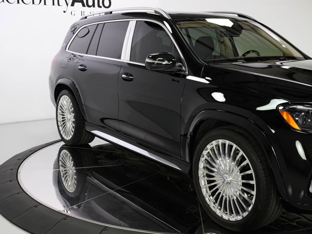 2024 Mercedes-Benz Maybach GLS600 4MATIC   - Photo 13 - Sarasota, FL 34243