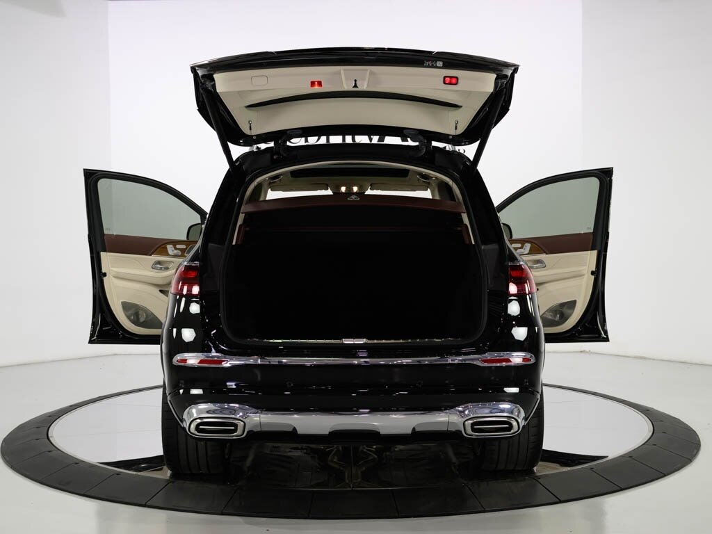 2024 Mercedes-Benz Maybach GLS600 4MATIC   - Photo 74 - Sarasota, FL 34243