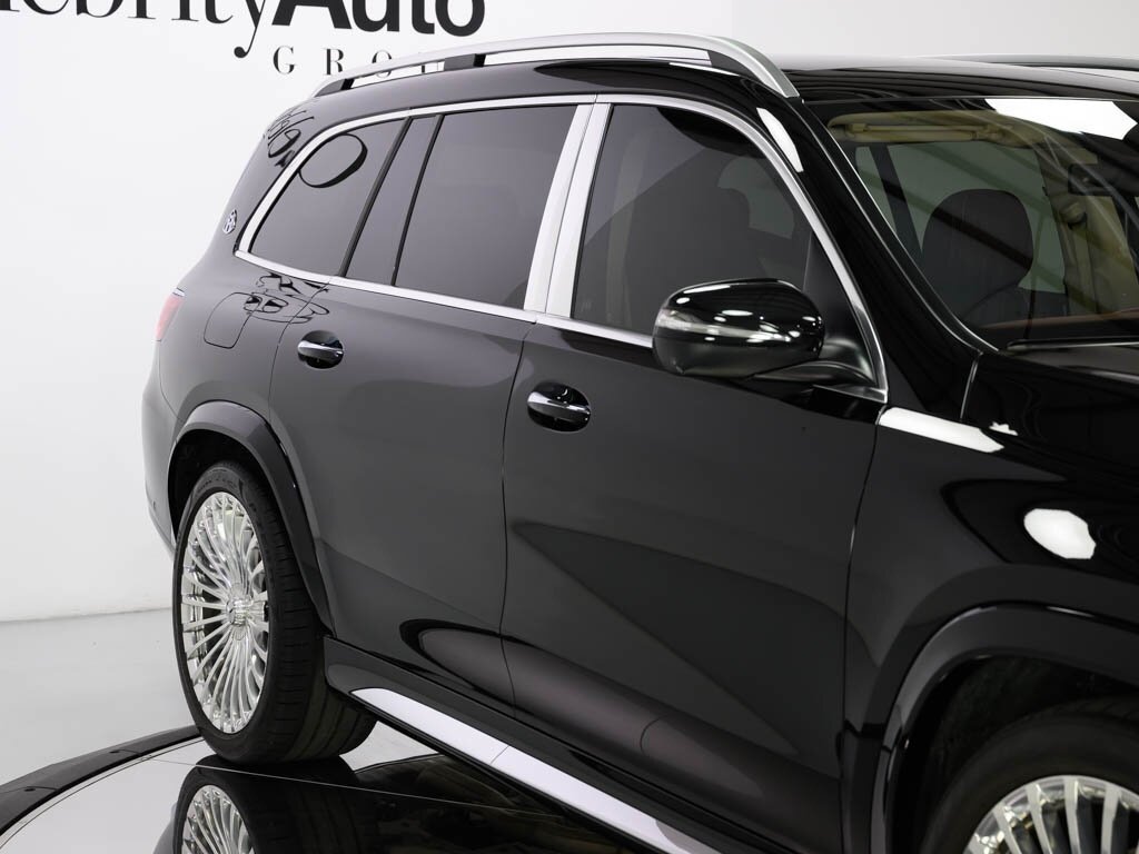 2024 Mercedes-Benz Maybach GLS600 4MATIC   - Photo 15 - Sarasota, FL 34243