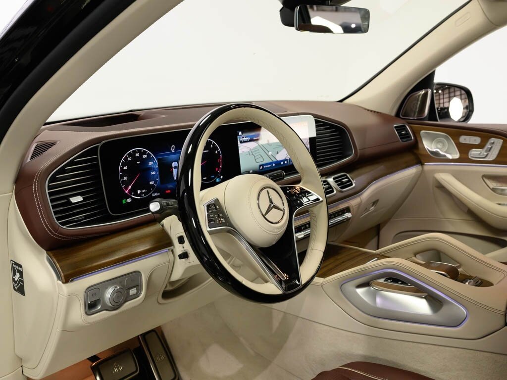 2024 Mercedes-Benz Maybach GLS600 4MATIC   - Photo 52 - Sarasota, FL 34243
