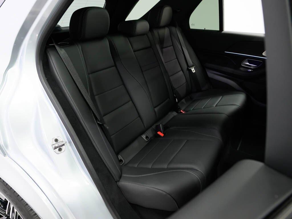2025 Mercedes-Benz GLE 350 AMG Line Night Pkg Exclusive Trim   - Photo 44 - Sarasota, FL 34243
