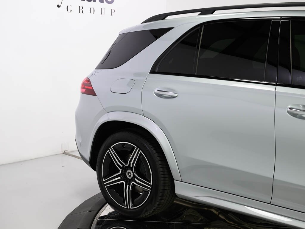 2025 Mercedes-Benz GLE 350 AMG Line Night Pkg Exclusive Trim   - Photo 28 - Sarasota, FL 34243