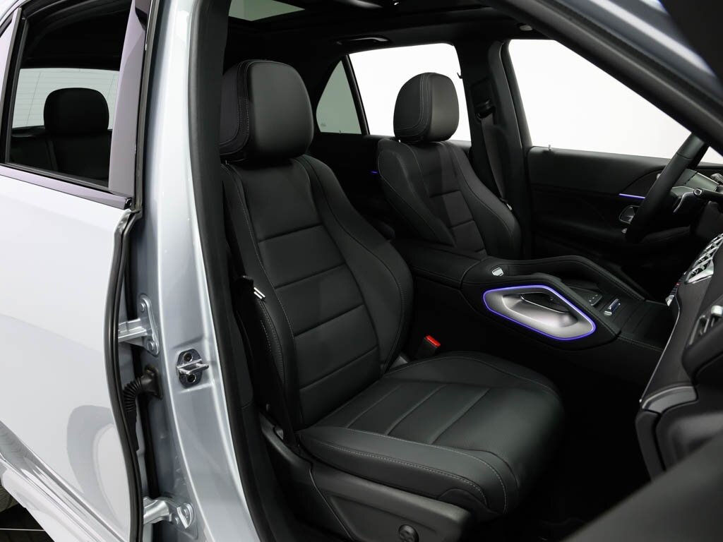2025 Mercedes-Benz GLE 350 AMG Line Night Pkg Exclusive Trim   - Photo 43 - Sarasota, FL 34243