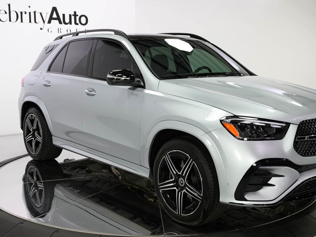 2025 Mercedes-Benz GLE 350 AMG Line Night Pkg Exclusive Trim   - Photo 10 - Sarasota, FL 34243