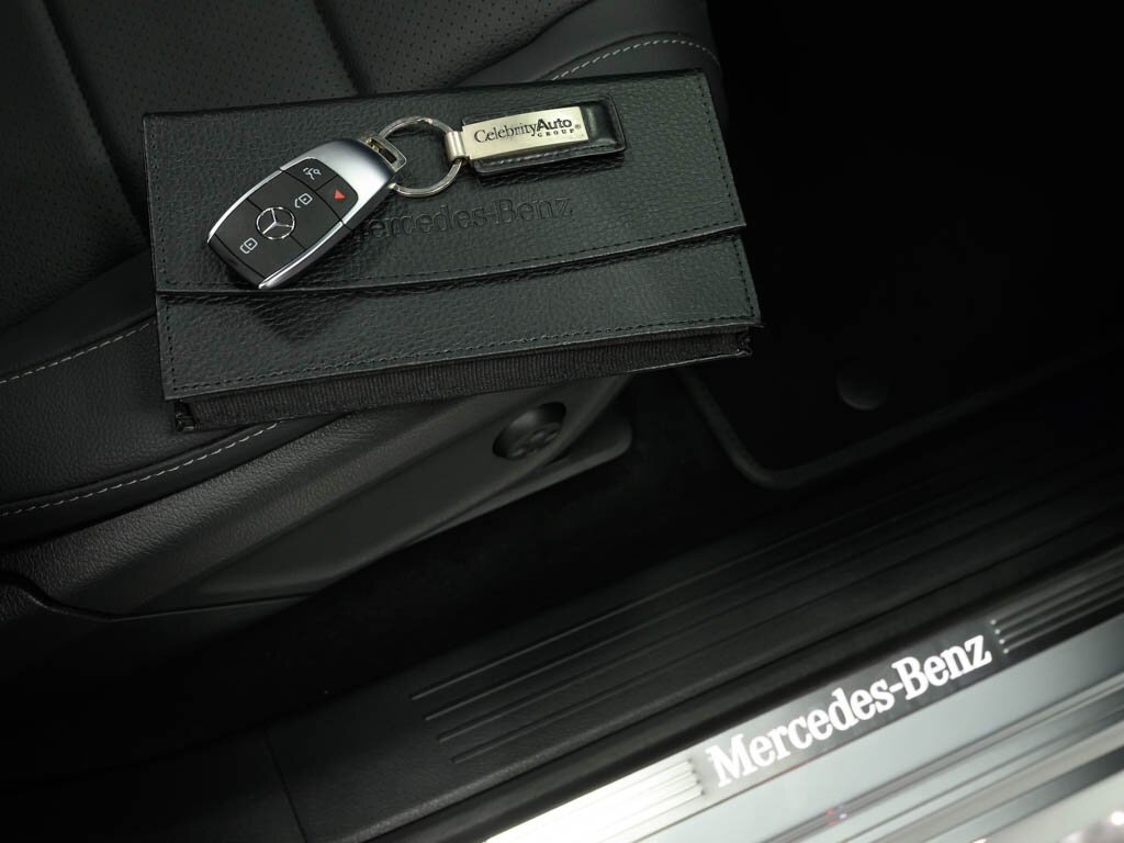 2025 Mercedes-Benz GLE 350 AMG Line Night Pkg Exclusive Trim   - Photo 65 - Sarasota, FL 34243