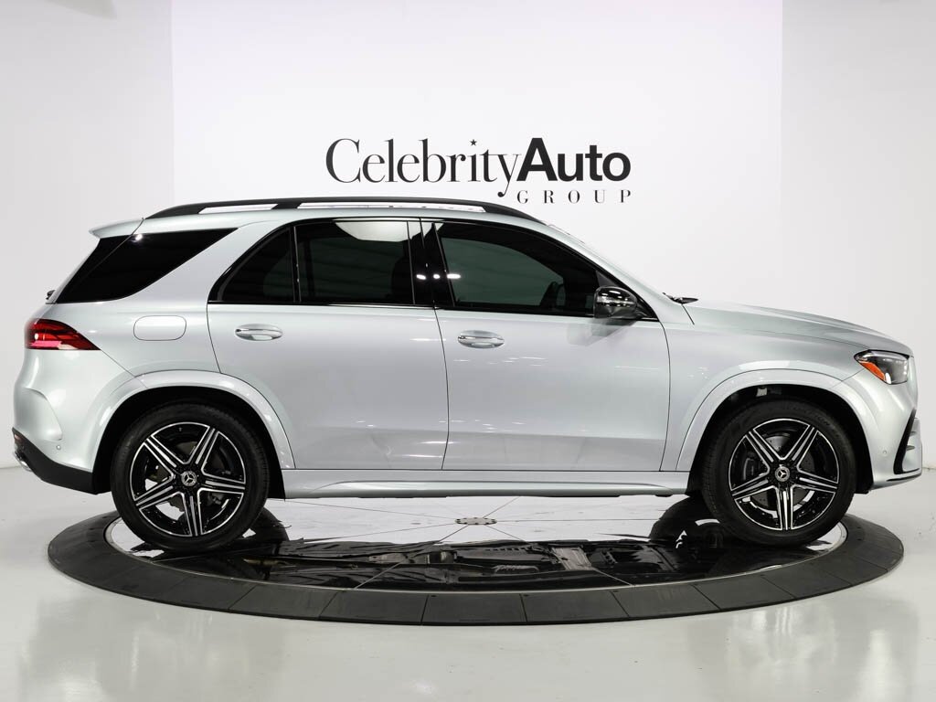2025 Mercedes-Benz GLE 350 AMG Line Night Pkg Exclusive Trim   - Photo 8 - Sarasota, FL 34243