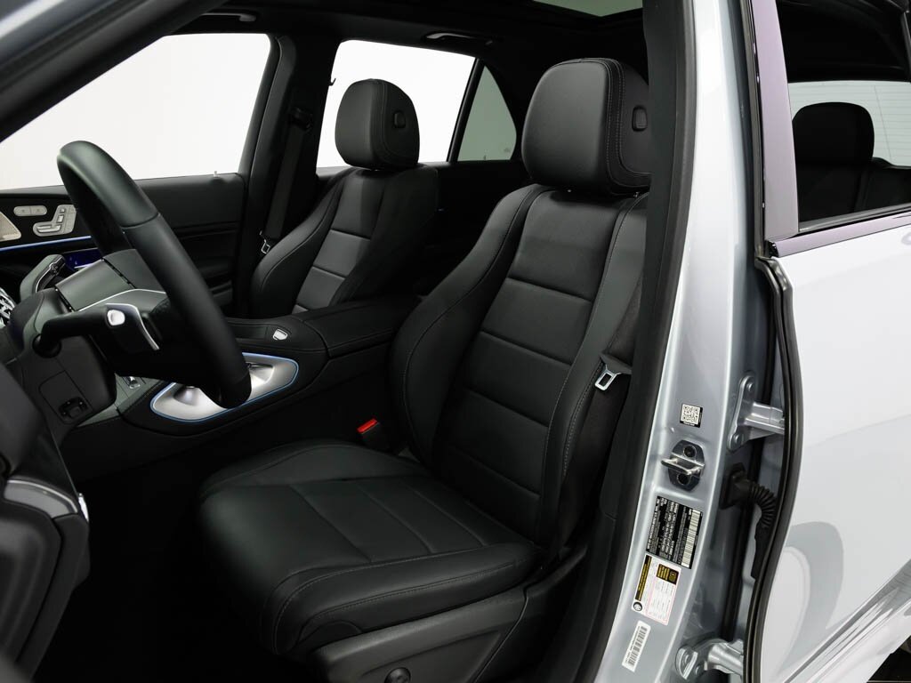 2025 Mercedes-Benz GLE 350 AMG Line Night Pkg Exclusive Trim   - Photo 42 - Sarasota, FL 34243