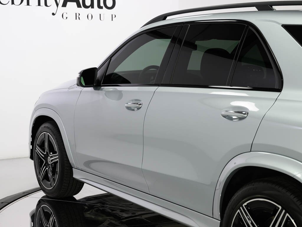 2025 Mercedes-Benz GLE 350 AMG Line Night Pkg Exclusive Trim   - Photo 27 - Sarasota, FL 34243