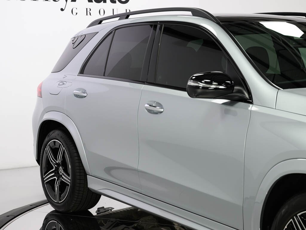 2025 Mercedes-Benz GLE 350 AMG Line Night Pkg Exclusive Trim   - Photo 15 - Sarasota, FL 34243