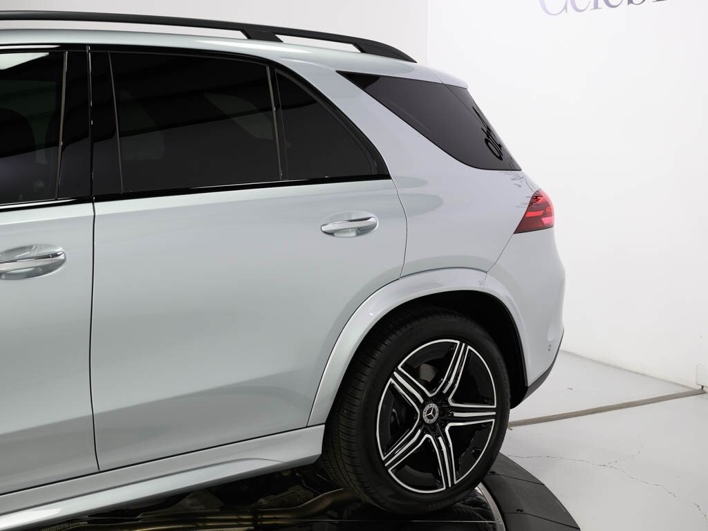 2025 Mercedes-Benz GLE 350 AMG Line Night Pkg Exclusive Trim   - Photo 29 - Sarasota, FL 34243