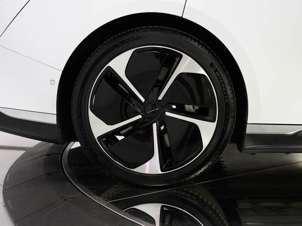 2023 Lucid Air Touring Comfort & Convenience Pkg Glass Canopy Top   - Photo 33 - Sarasota, FL 34243