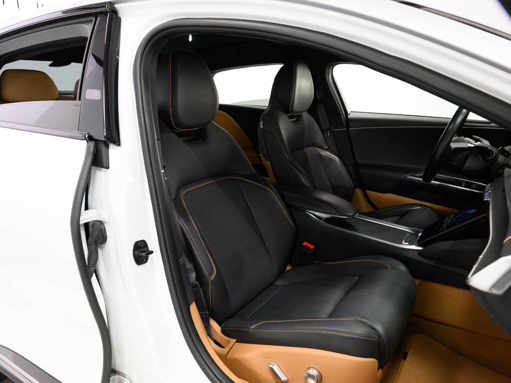 2023 Lucid Air Touring Comfort & Convenience Pkg Glass Canopy Top   - Photo 41 - Sarasota, FL 34243