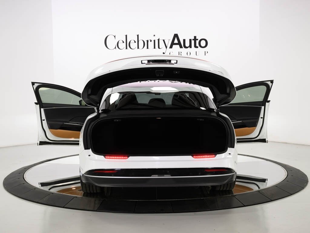 2023 Lucid Air Touring Comfort & Convenience Pkg Glass Canopy Top   - Photo 60 - Sarasota, FL 34243