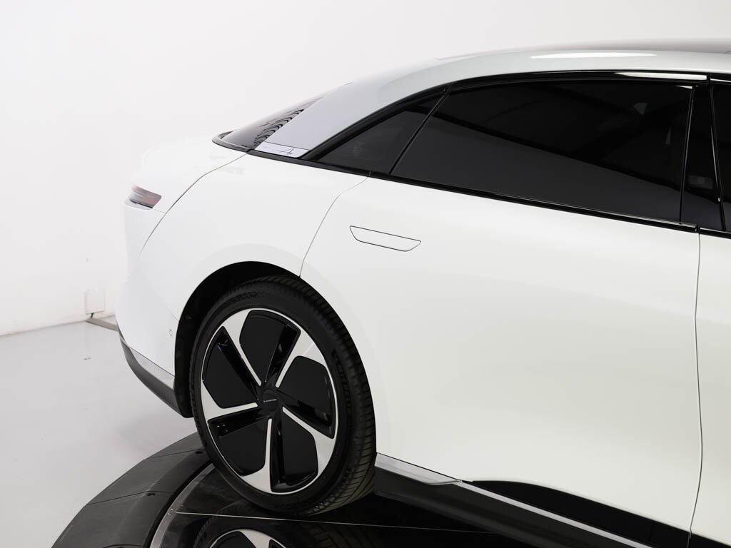 2023 Lucid Air Touring Comfort & Convenience Pkg Glass Canopy Top   - Photo 28 - Sarasota, FL 34243