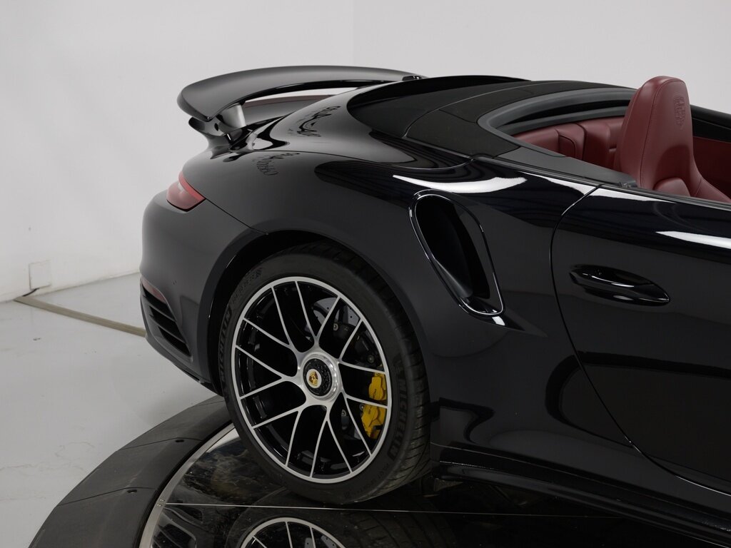 2019 Porsche 911 Turbo S Cabriolet $214K MSRP   - Photo 37 - Sarasota, FL 34243