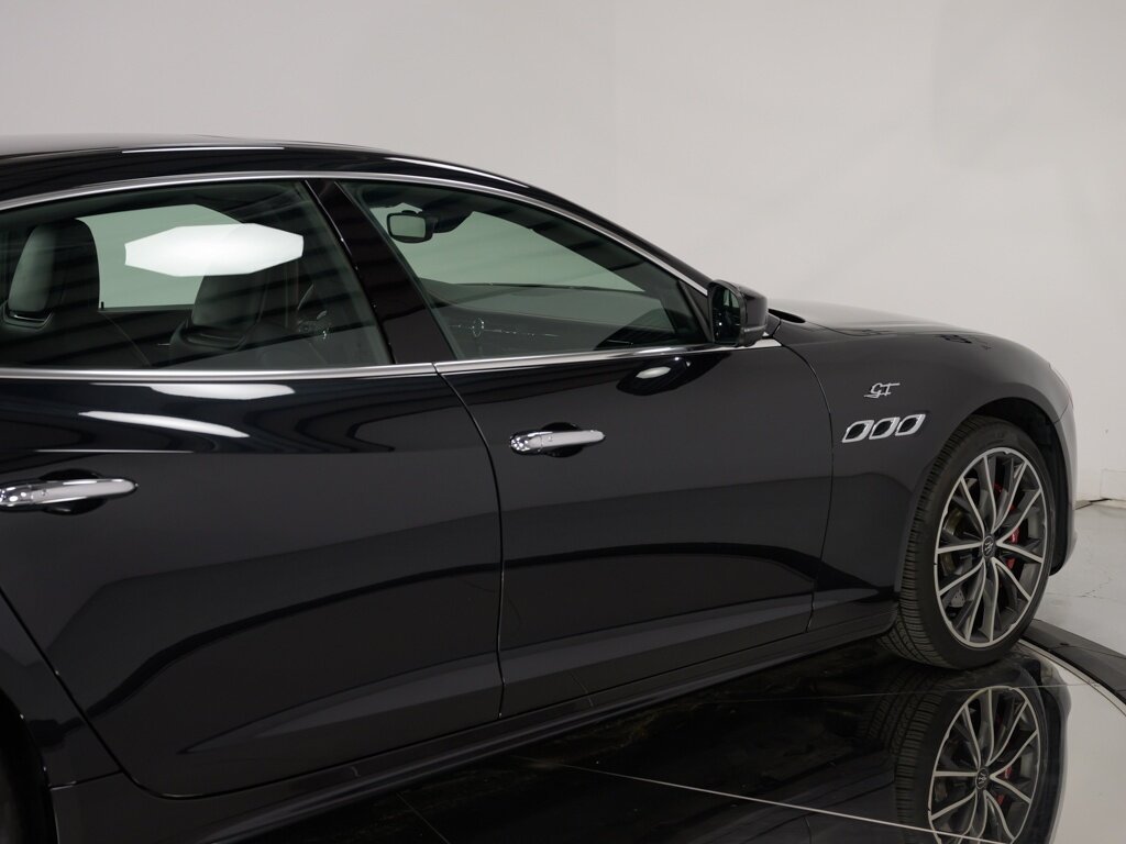 2022 Maserati Quattroporte GT $113k MSRP Full Natural Drilled Leather   - Photo 26 - Sarasota, FL 34243