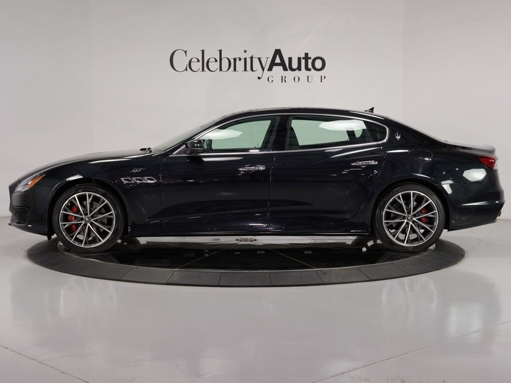 2022 Maserati Quattroporte GT $113k MSRP Full Natural Drilled Leather   - Photo 4 - Sarasota, FL 34243