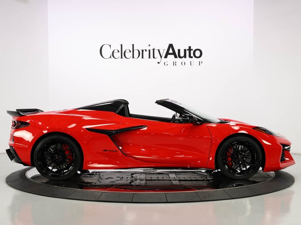 2023 Chevrolet Corvette Z06 Convertible 3LZ Black Spider Tech Wheels   - Photo 15 - Sarasota, FL 34243