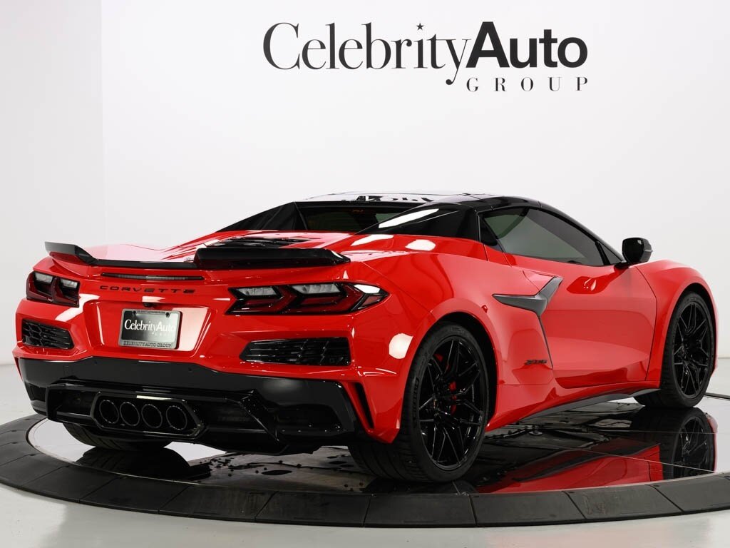 2023 Chevrolet Corvette Z06 Convertible 3LZ Black Spider Tech Wheels   - Photo 14 - Sarasota, FL 34243