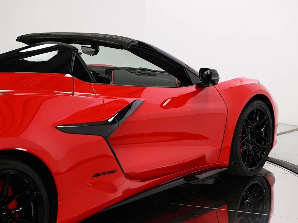 2023 Chevrolet Corvette Z06 Convertible 3LZ Black Spider Tech Wheels   - Photo 35 - Sarasota, FL 34243