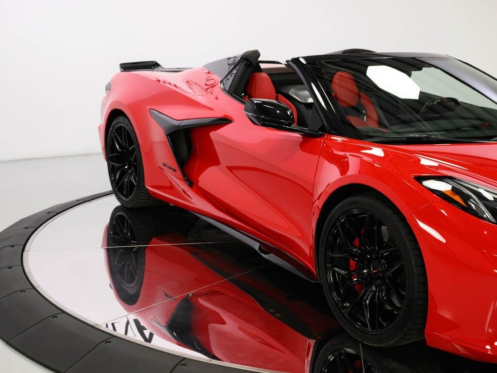 2023 Chevrolet Corvette Z06 Convertible 3LZ Black Spider Tech Wheels   - Photo 22 - Sarasota, FL 34243